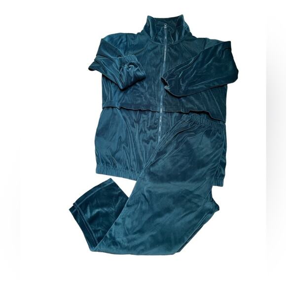 Vintage Roaman’s Royal plush soft fleece/Teal velour track suit size large